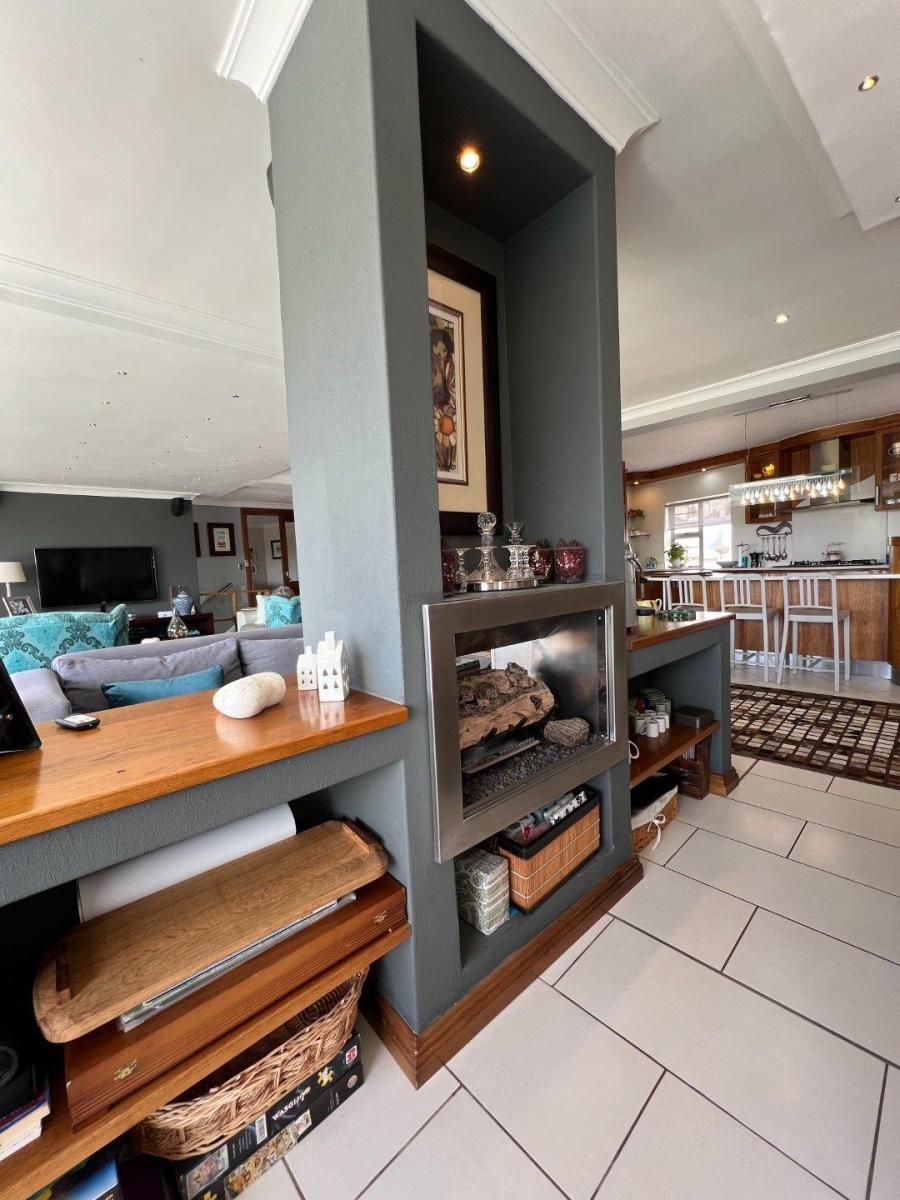 4 Bedroom Property for Sale in Jeffreys Bay Central Eastern Cape